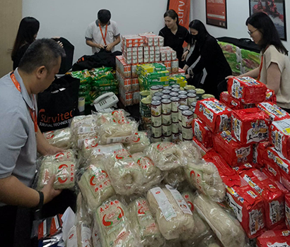 Purpose Day Singapore Distribution 60 Packs Of Basic Food